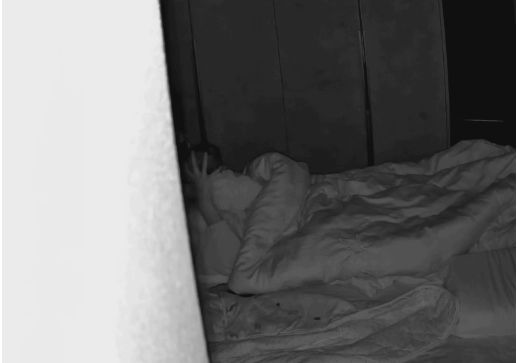 重庆一月嫂虐待26天新生儿ayx爱游戏？当地通报→(图2)