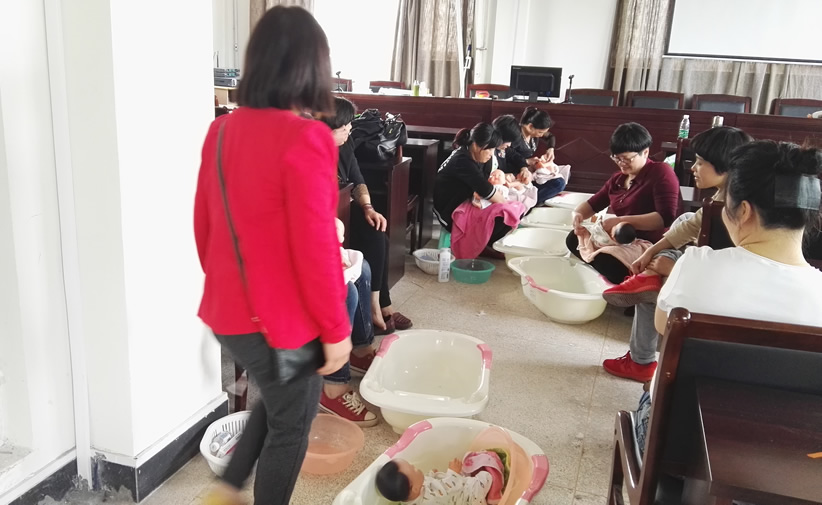 家政月嫂价格_同城家政月嫂ayx爱游戏公司_家政月嫂服务平台-家晤士
